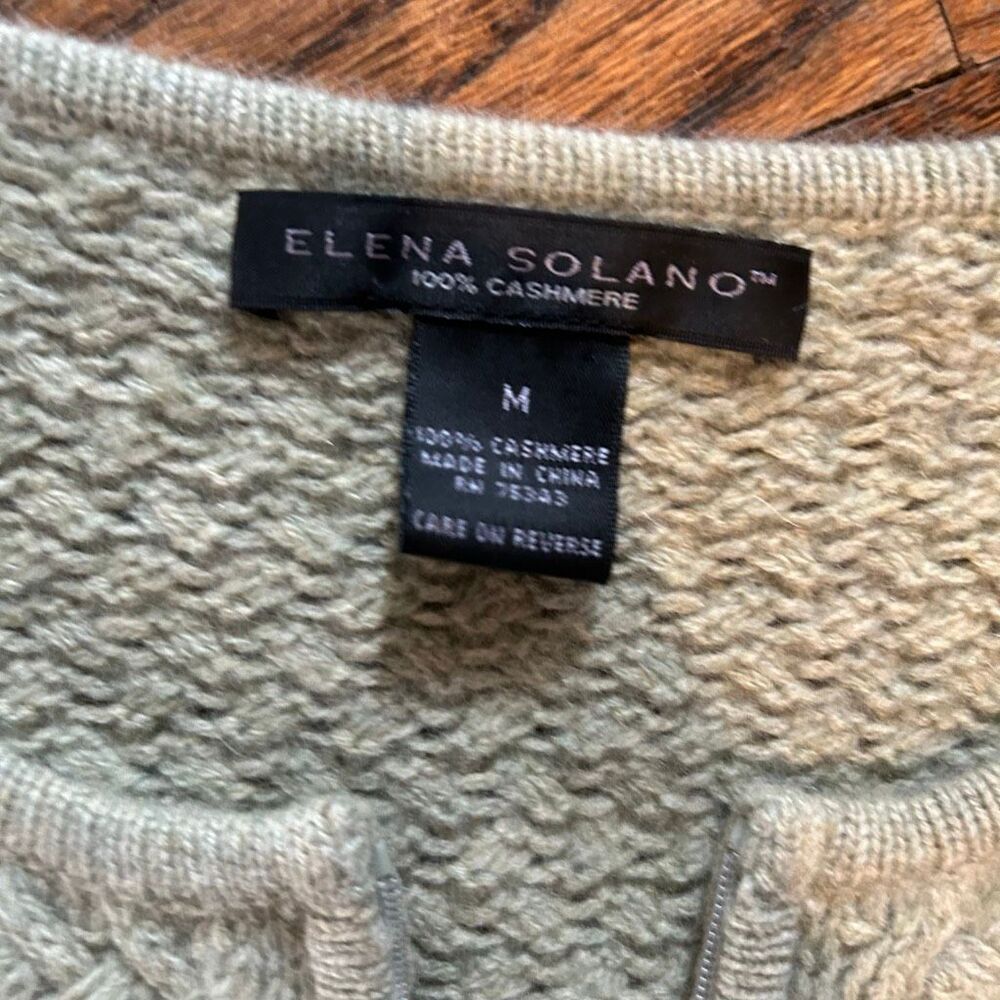 100% Cashmere Pale Green Knit Zip-Front Sweater - Picture 2 of 3